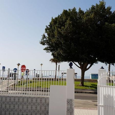 Casa 1ª Linea Paseo Maritimo Torre Del Mar Appartement Buitenkant foto